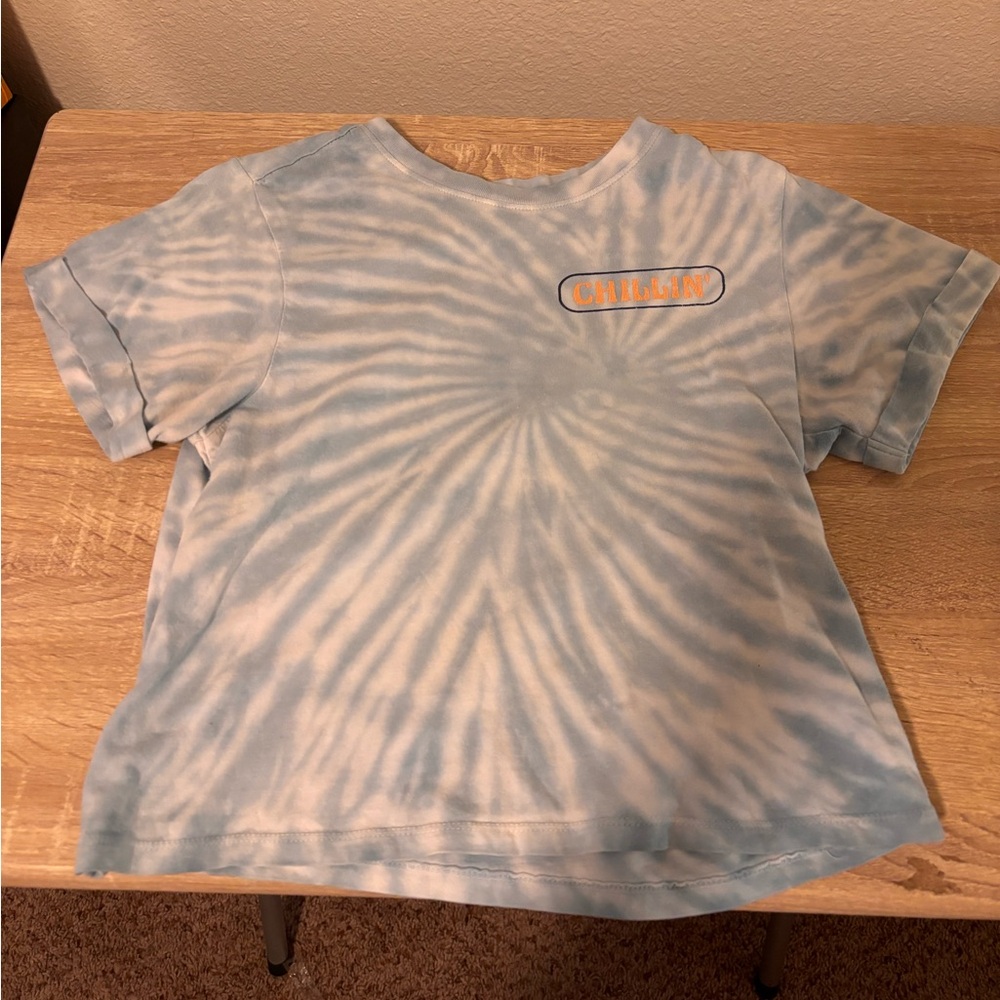 Girl Juniors cropped shirt. Tie-dye colored size XS